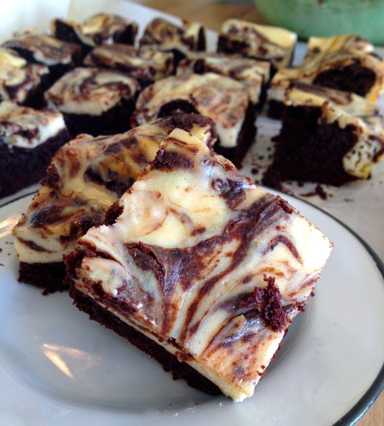 Marbled Cheesecake Brownies | KellyintheKitchen  | For brownie layer: 6 tbsp butter, 1 cup semisweet chocolate chips, 3/4 cup packed brown sugar, splash of vanilla extract, 2 eggs, 1/4 cup unsweetened cocoa powder, 2 packed tbsp coconut flour, 3 tbsp potato starch (I haven’t tried it, but corn starch should work here, too), 1/2 tsp baking soda, 1/4 tsp salt. For cheesecake layer: 8 oz cream cheese, 1/4 cup granulated sugar, 1 tsp vanilla, 1 egg